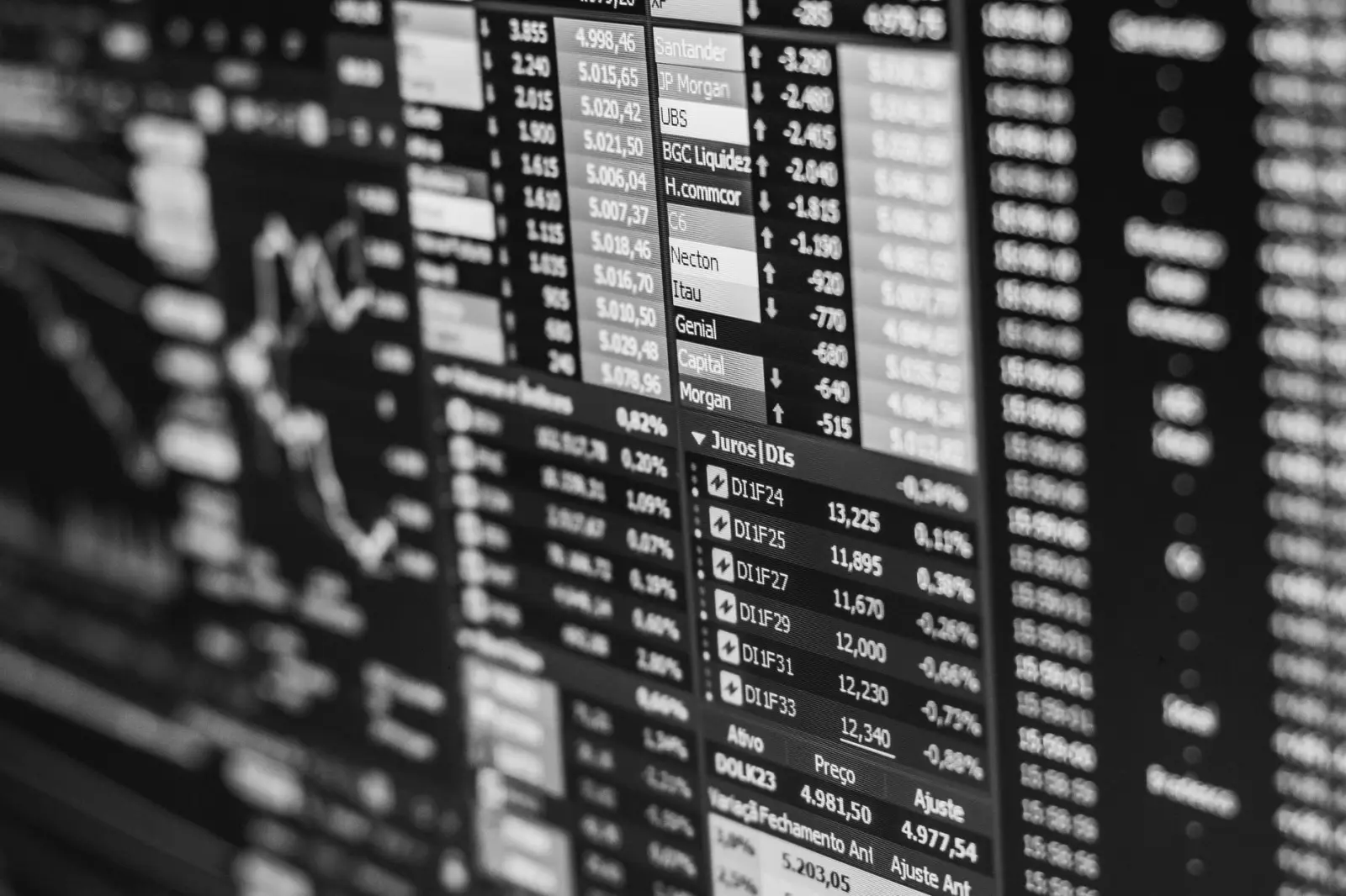 云南汇智科技PLC控制柜在制糖生产线中的应用案例解析