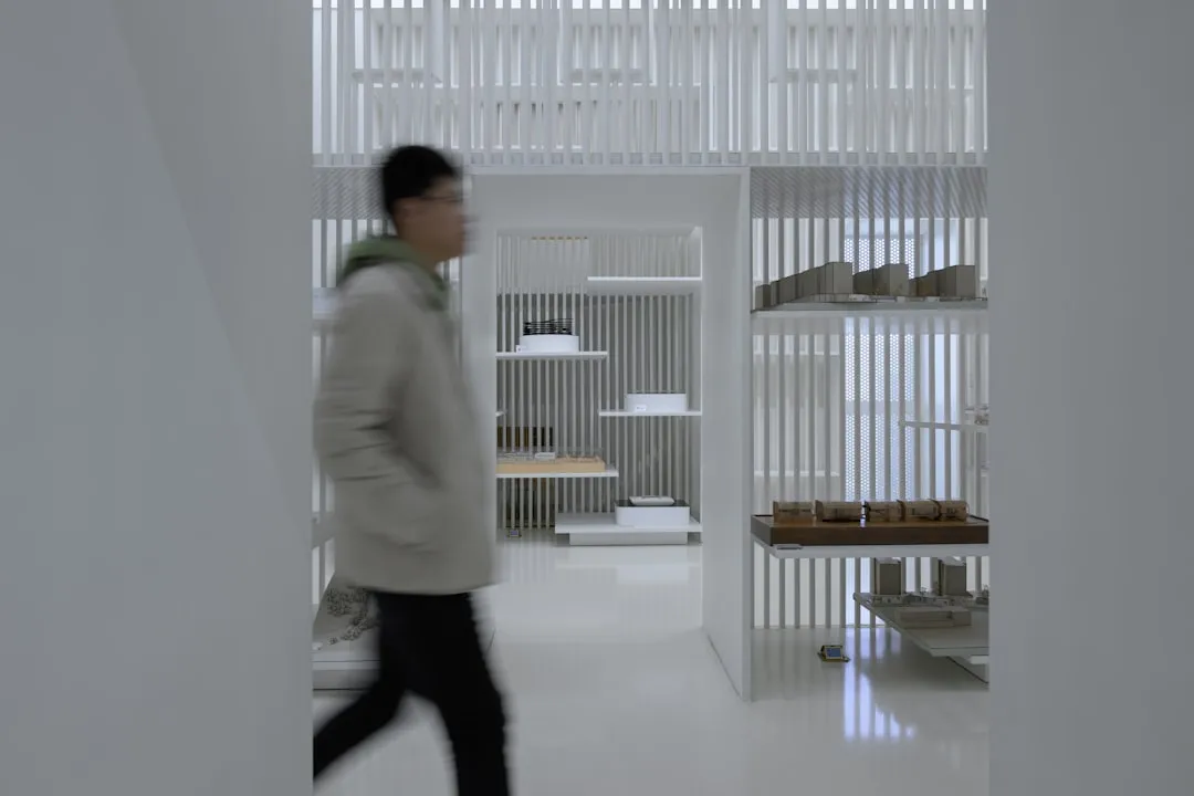 变频柜与配电箱在工业电气系统中的协同应用指南