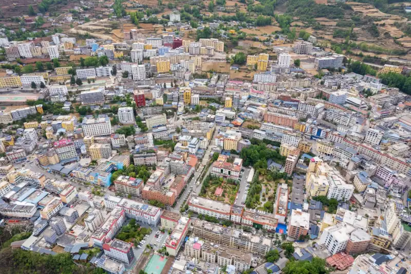 云南工厂PLC控制柜选型要点与适配性分析